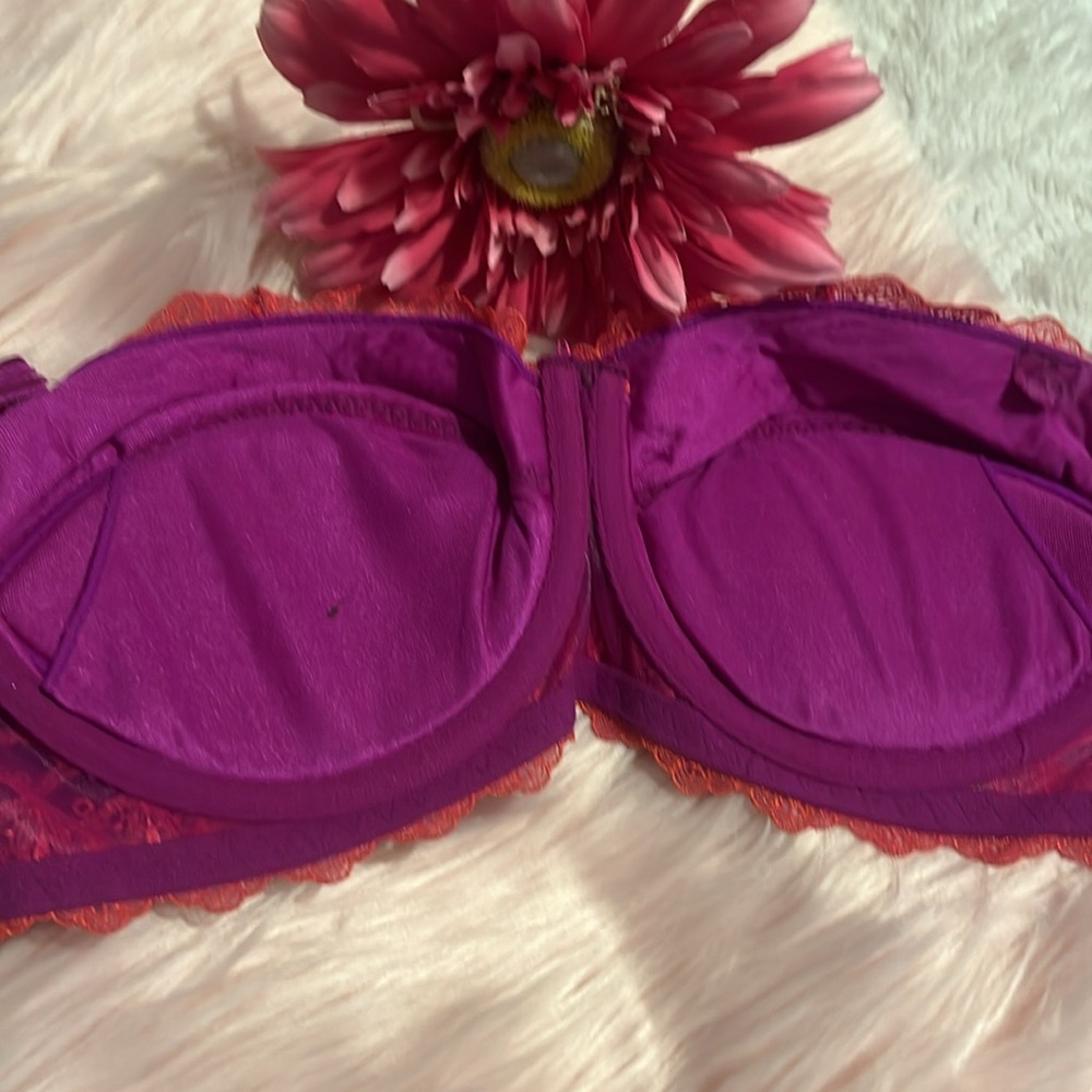 FREDERICK’S OF HOLLYWOOD BRA/GARTER/PANTY SET - Picture 5 of 5